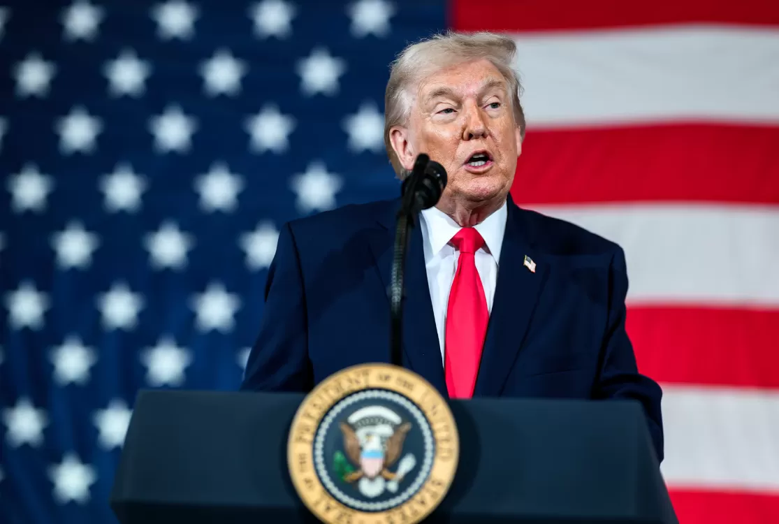 Trump acima que Khamenei, líder do Irã, está morto; país atracado nega