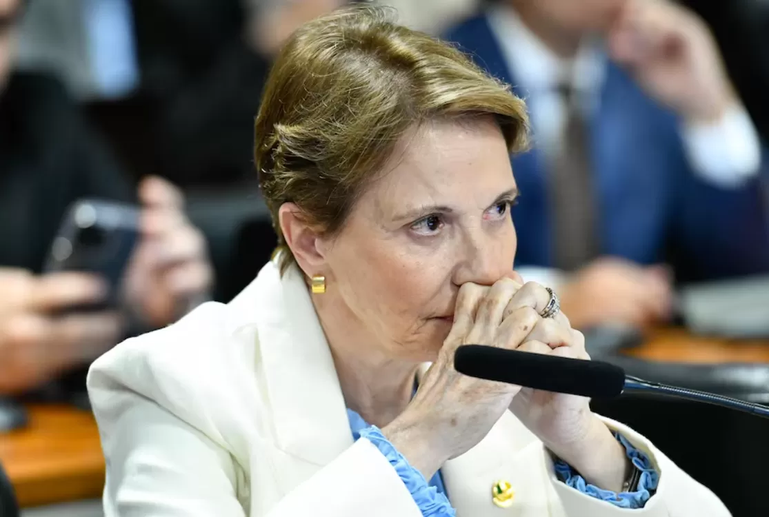 Ministro Moraes manda abater drones que sobrevoem casa de Bolsonaro