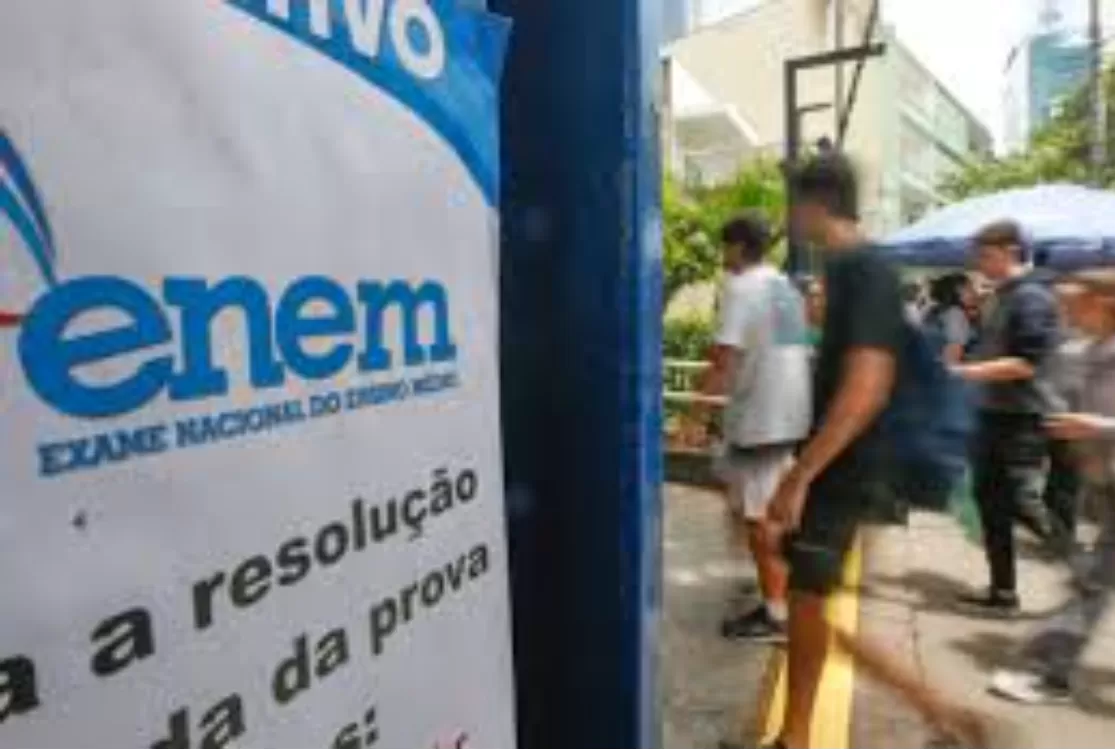 MEC prorroga prazo para pedir isenção da taxa de inscrição do Enem até 30/4