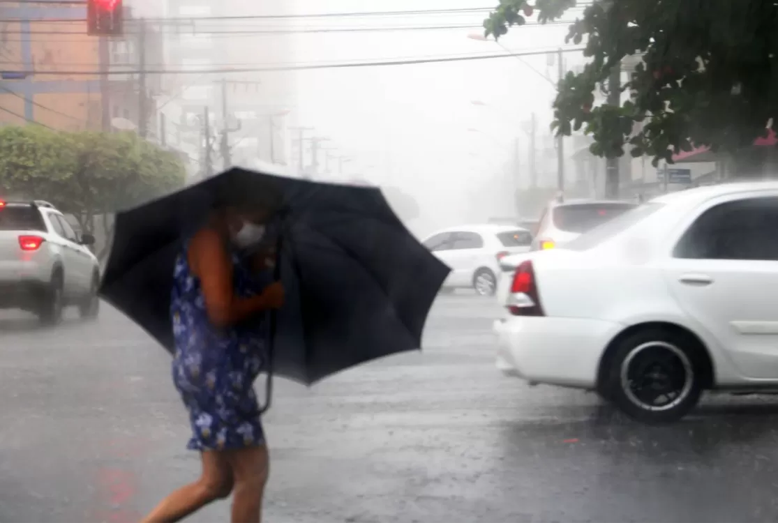 Inmet emite alerta de perigo para chuvas intensas em áreas da Região Norte