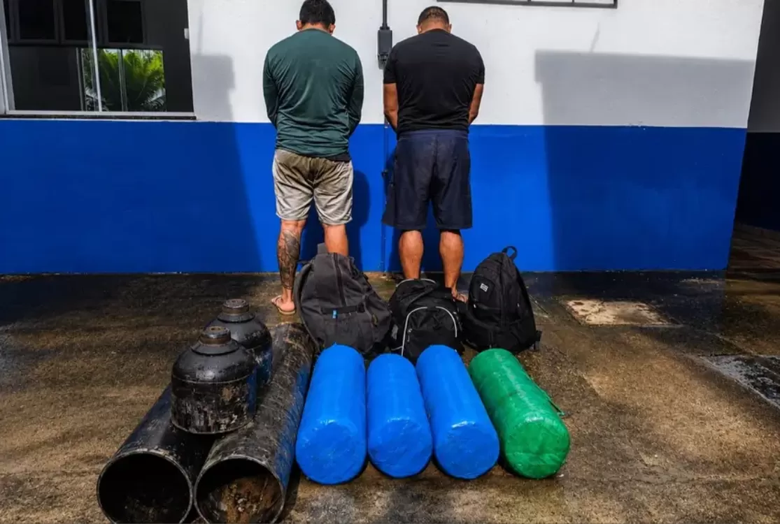 Agentes apreendem quase 80 quilos de oxi em embarcação com destino a Santarém