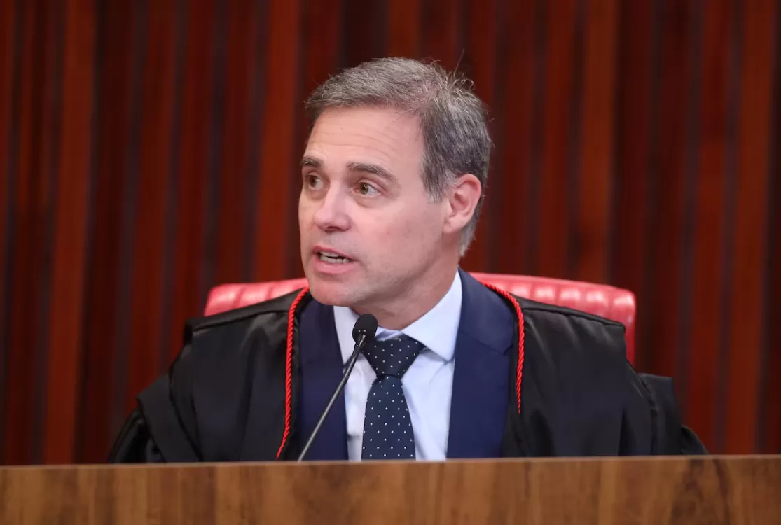 André Mendonça propõe critérios para definir deepfake nas eleições de 2026