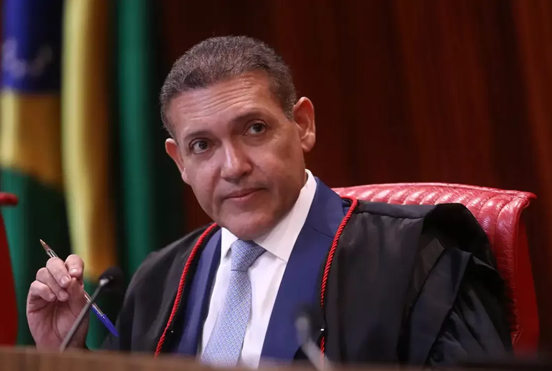 Nunes Marques cogita libertar Jair Bolsonaro após segundo turno das eleições
